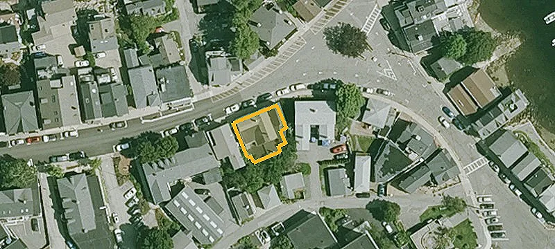 14 Dock Sq