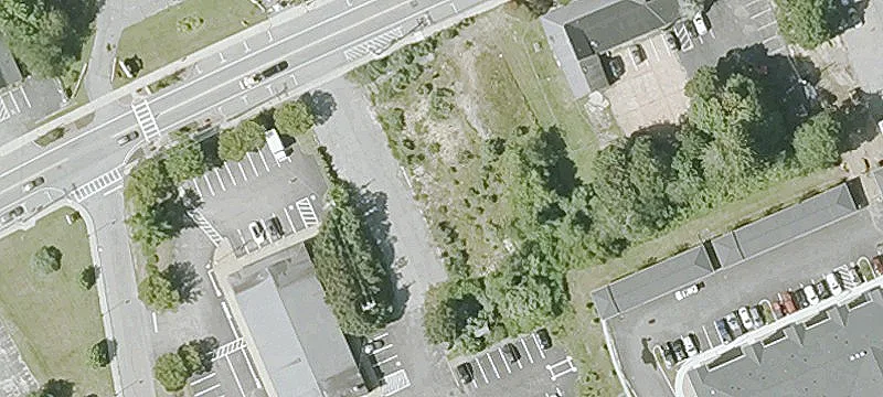 228 Main St