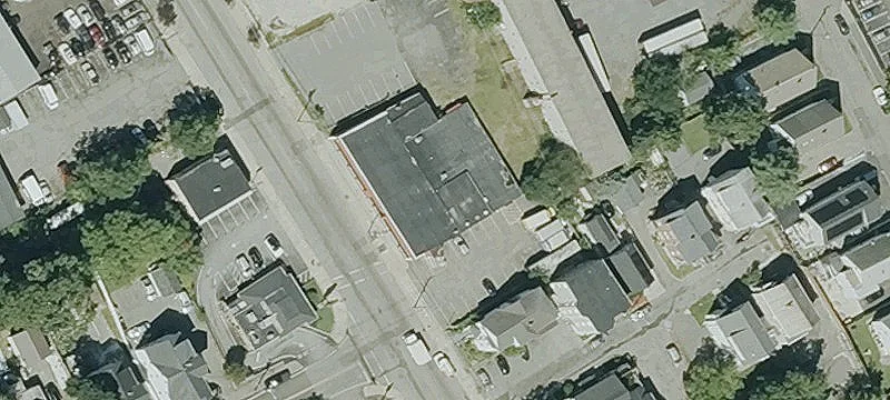 747 Main St