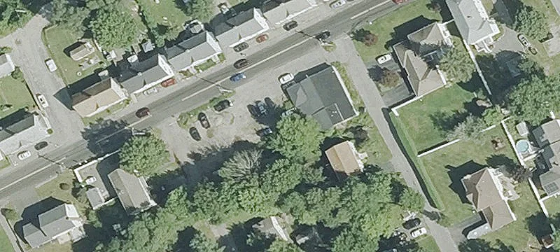 293 Middleboro Ave