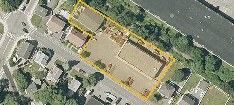 310 Whiting Ave