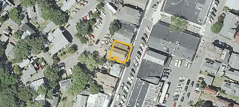 31 Circuit Ave