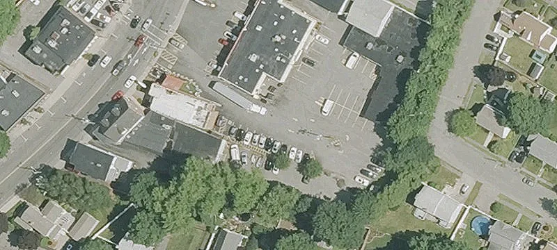 102 Lynn St