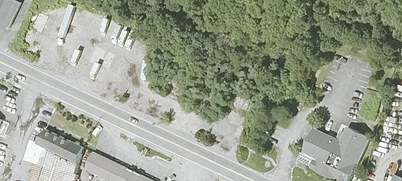 16 Iyannough Rd
