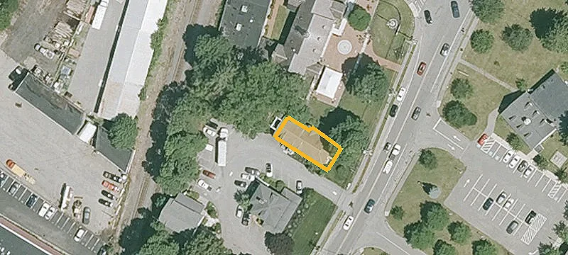 264 Bay Rd
