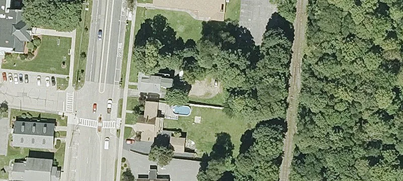 330 Main St