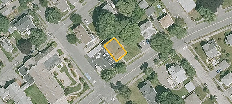 30 Conant St