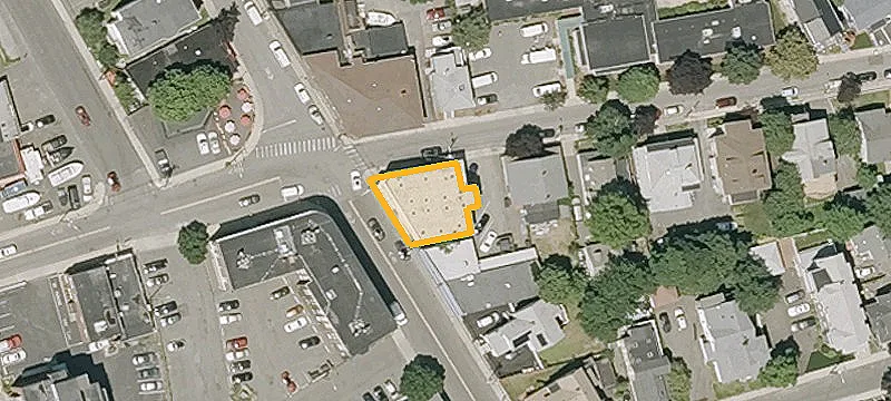 482-484 Shirley St