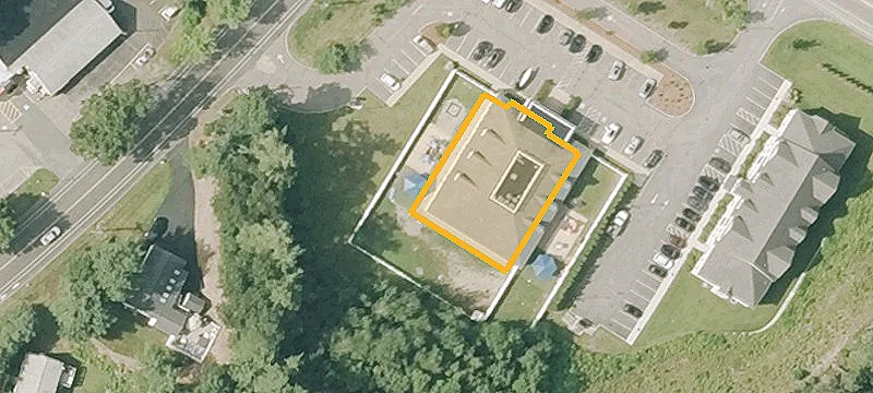 90 Mdws Rd