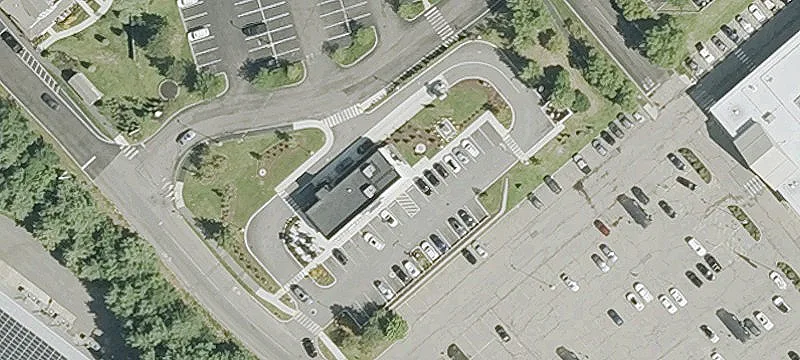 33 Robert Dr