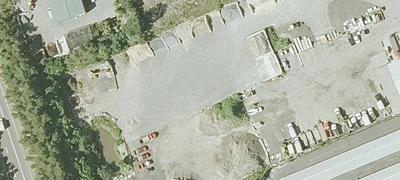 40 Hedges Pond Rd