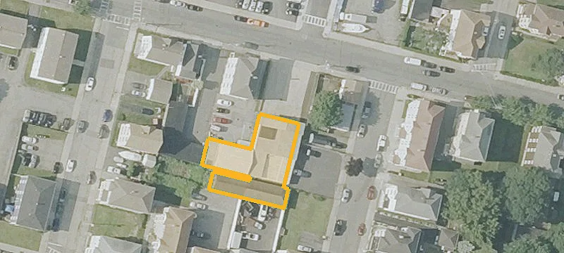 213 Peckham St