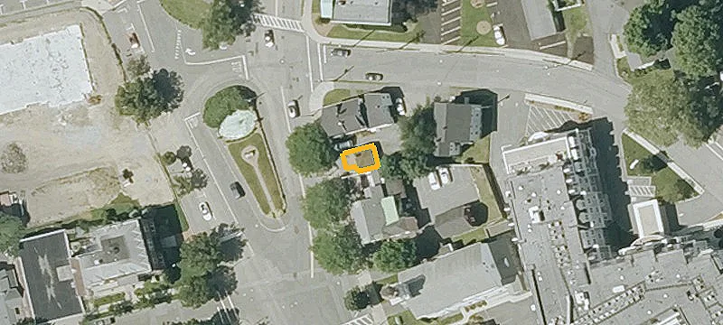 310 Main St
