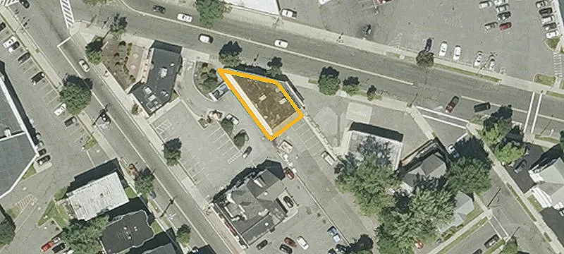 582-586 Belmont Ave