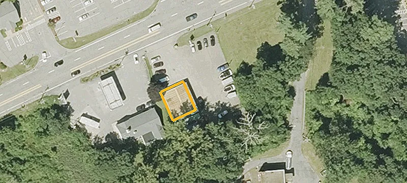 71 Main St