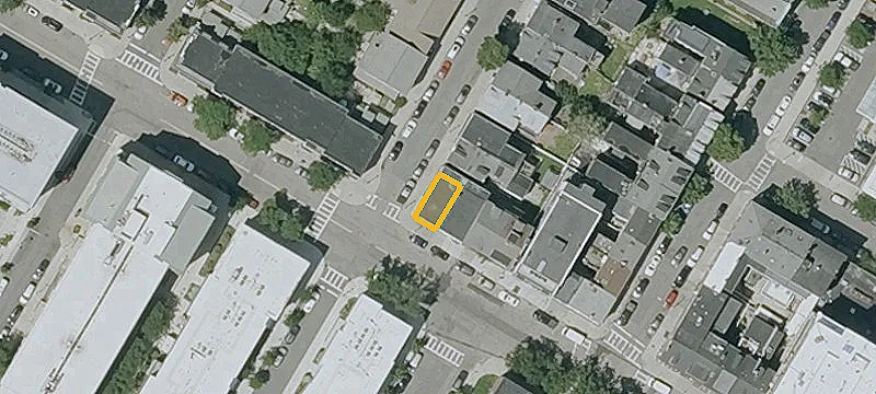 152 Sumner St