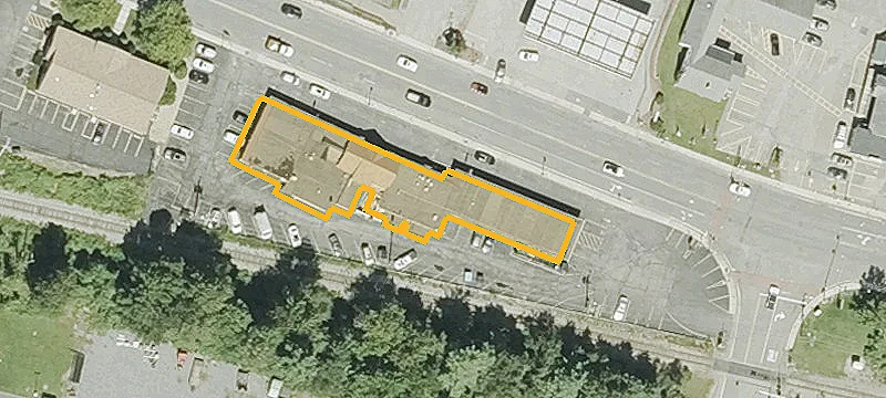787 Main St