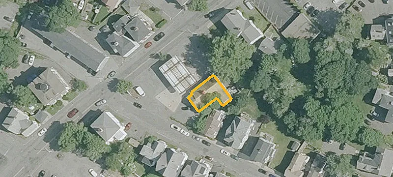 61 Cabot St