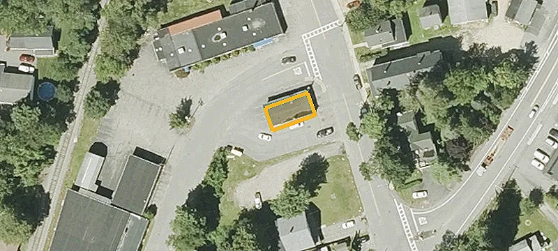 94 Main St