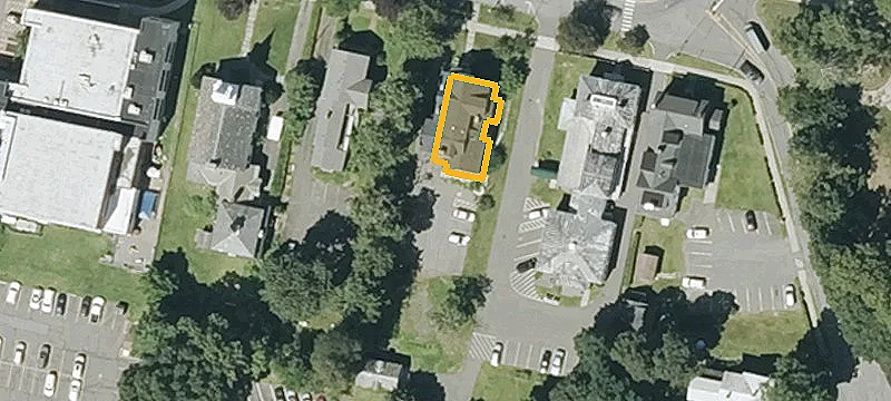 479 Main St