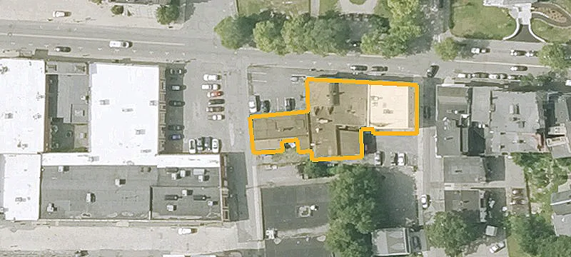 6 Howe St