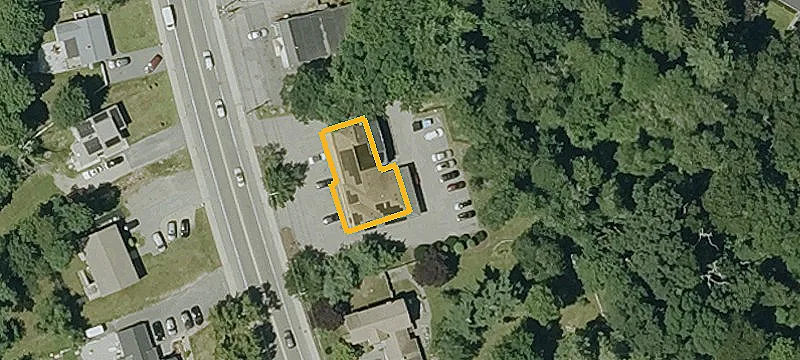 400 Main St
