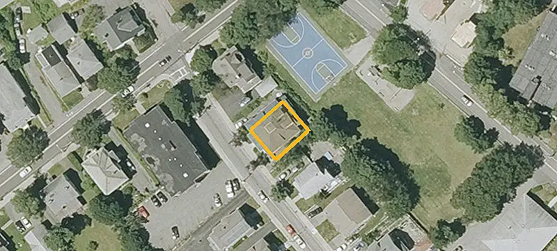 10-12 Dysart St