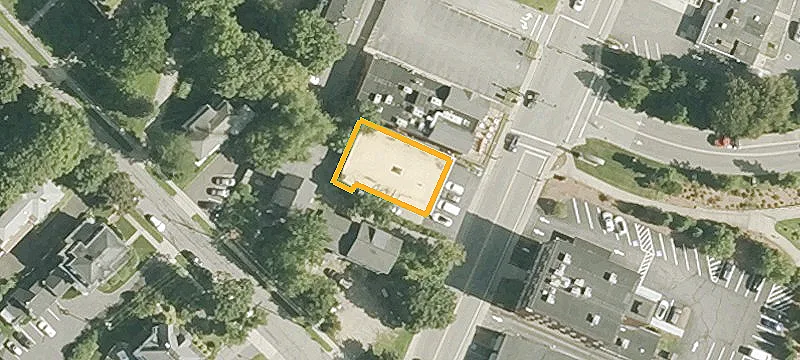 32 Main St