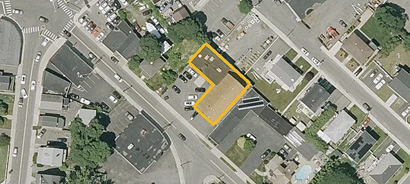 348 Main St
