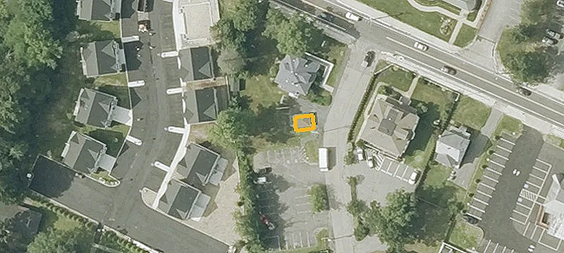 945 Main St