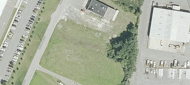 56 Hollister Rd