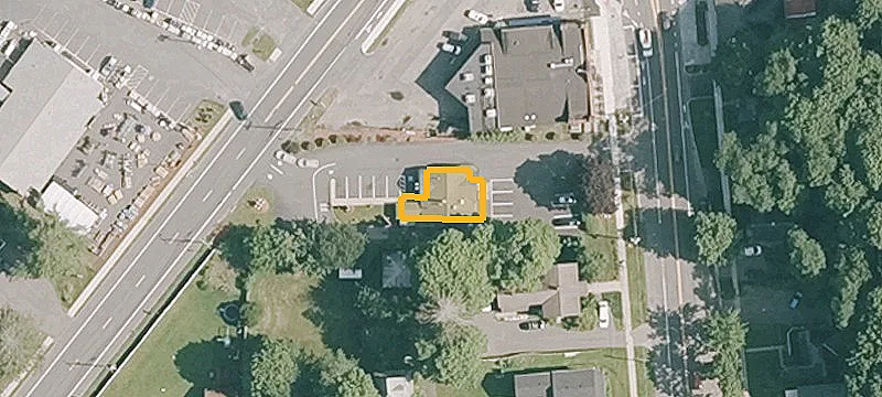 494 Main St