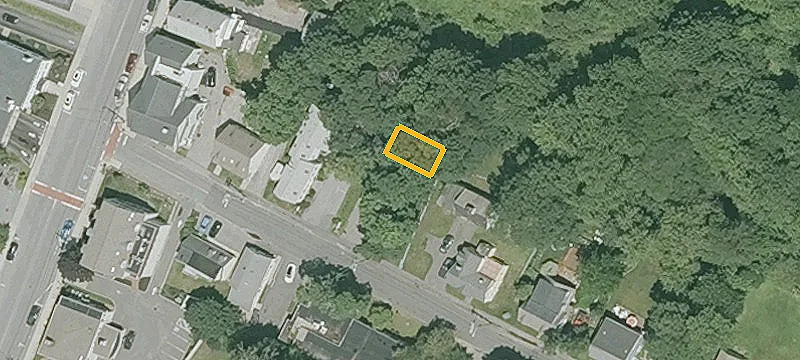 12 Central St