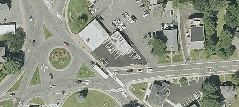 14-16 Ctr Sq