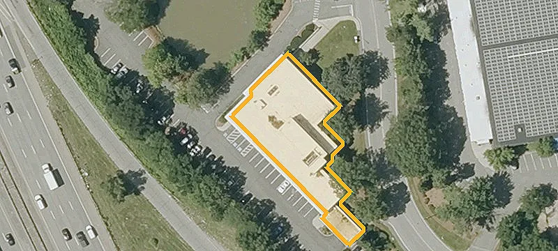 100 Unicorn Park Dr