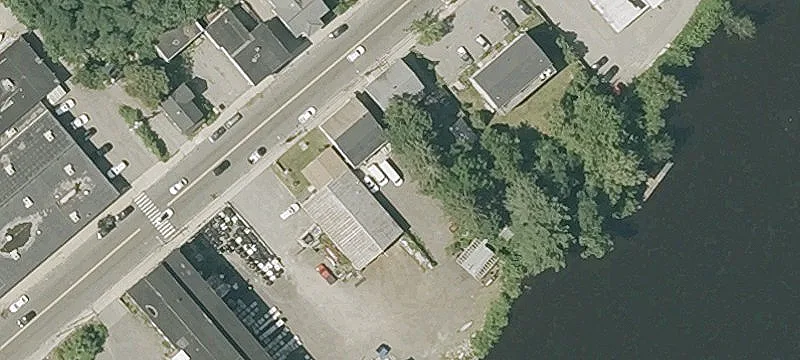 244 Riv St