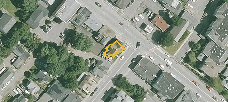 44 Central St