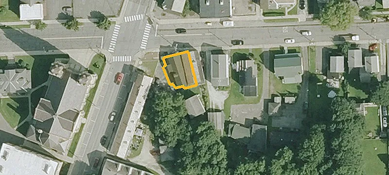 3 Hoosac St