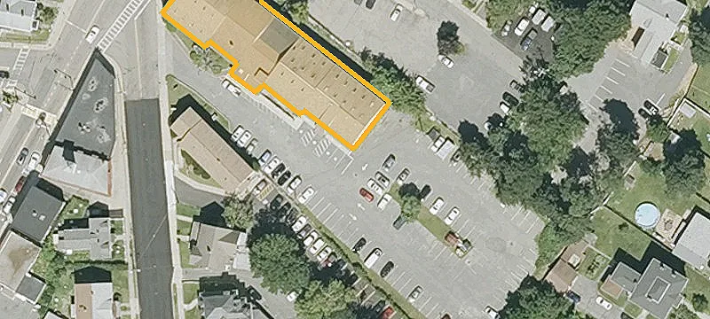 258 Main St
