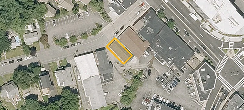 10 Brookside Rd