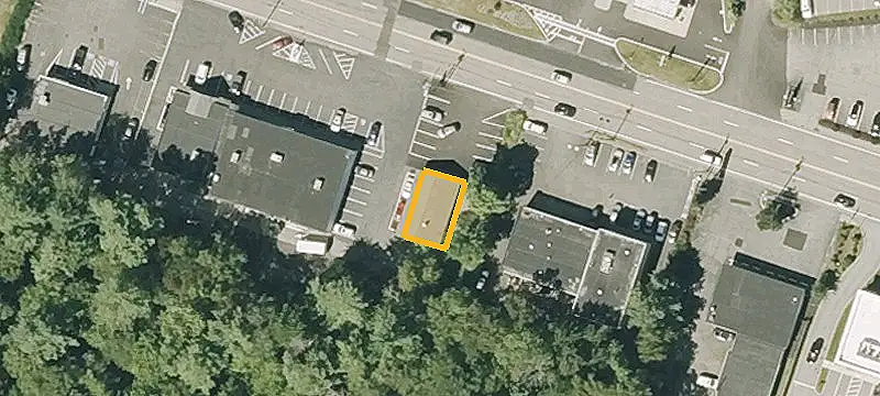 24 Whiting St