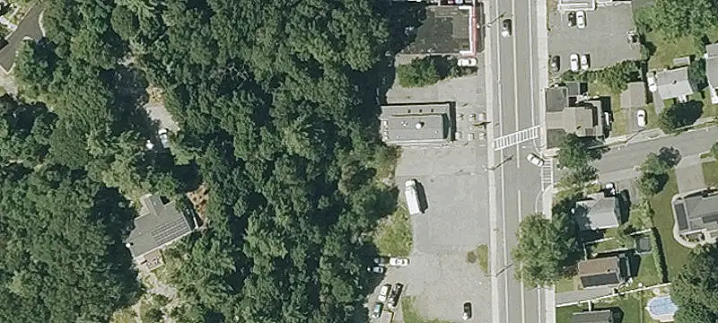 1291 Main St