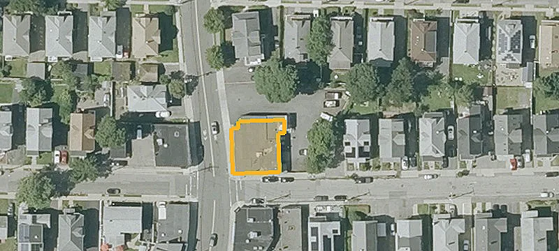 109 School St