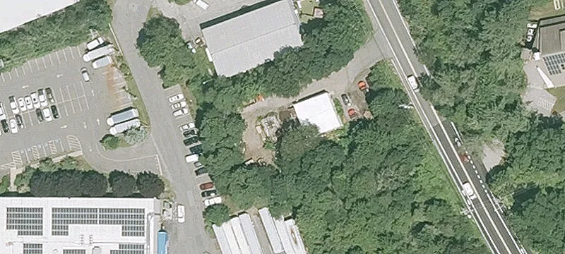 35 Tozer Rd