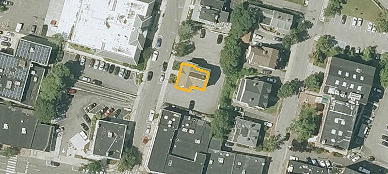 9 Ct St