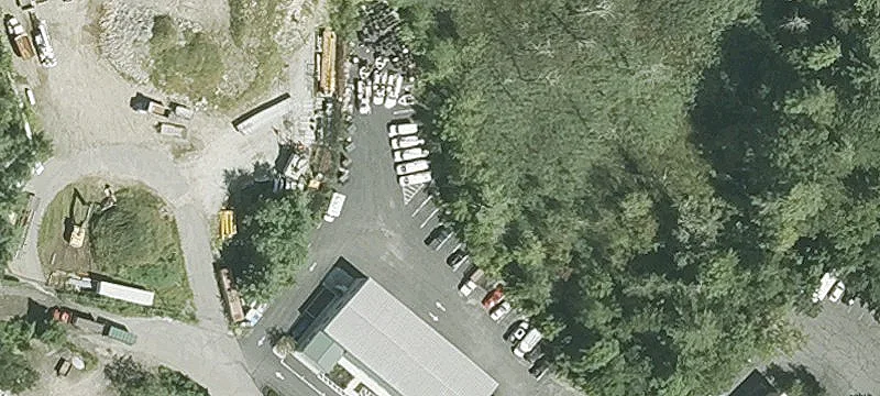 3 Industrial Way