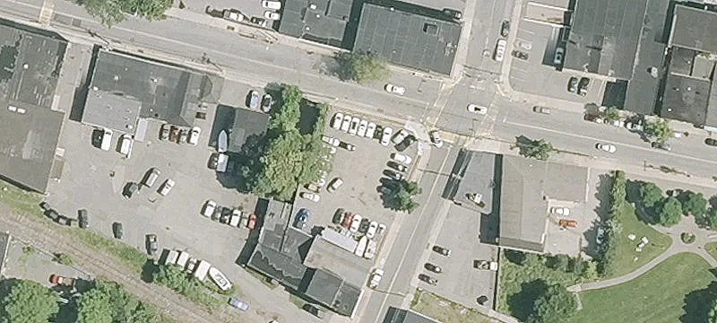35 Walnut St