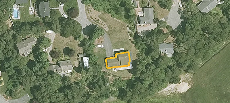 37 Lorenzo Buck Way