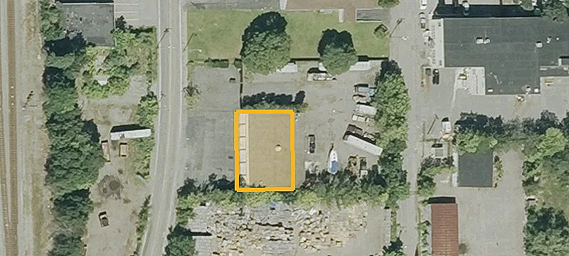 20 Commercial Yard