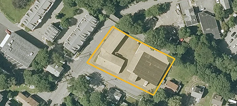 77 Dudley St